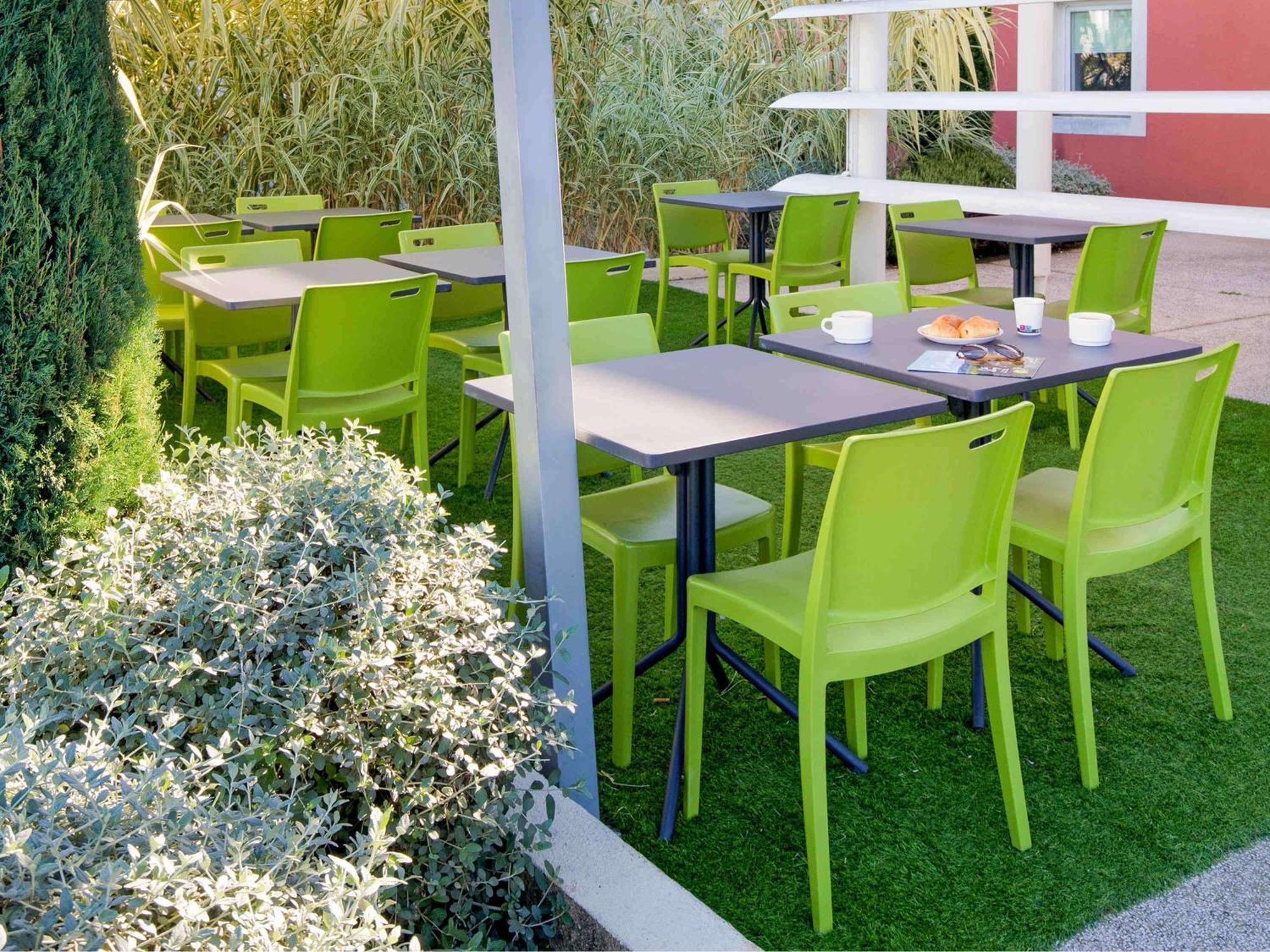 Ibis Budget Saint-Maximin Εξωτερικό φωτογραφία