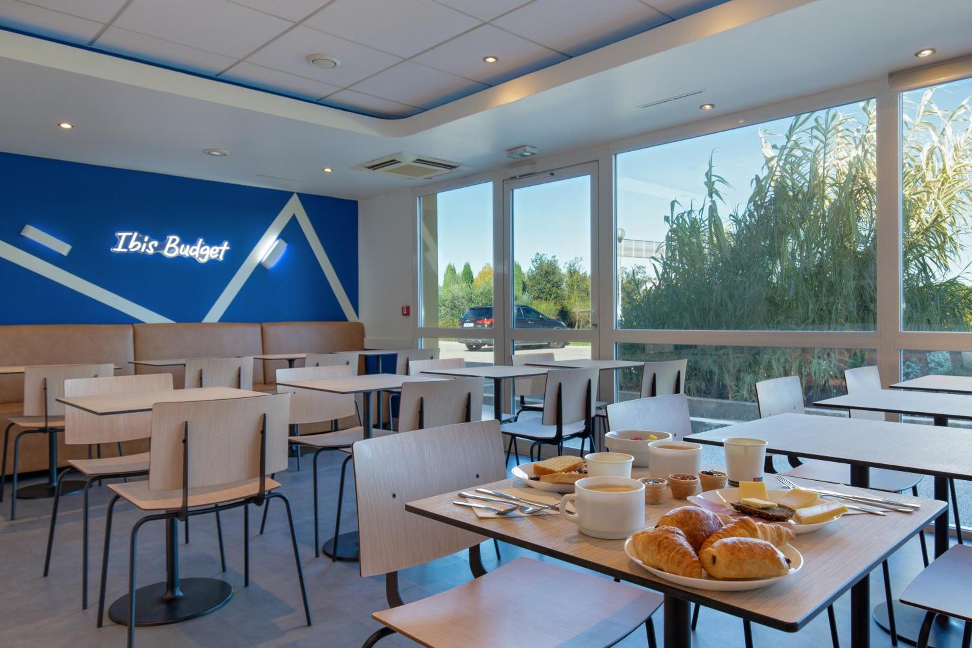 Ibis Budget Saint-Maximin Εξωτερικό φωτογραφία