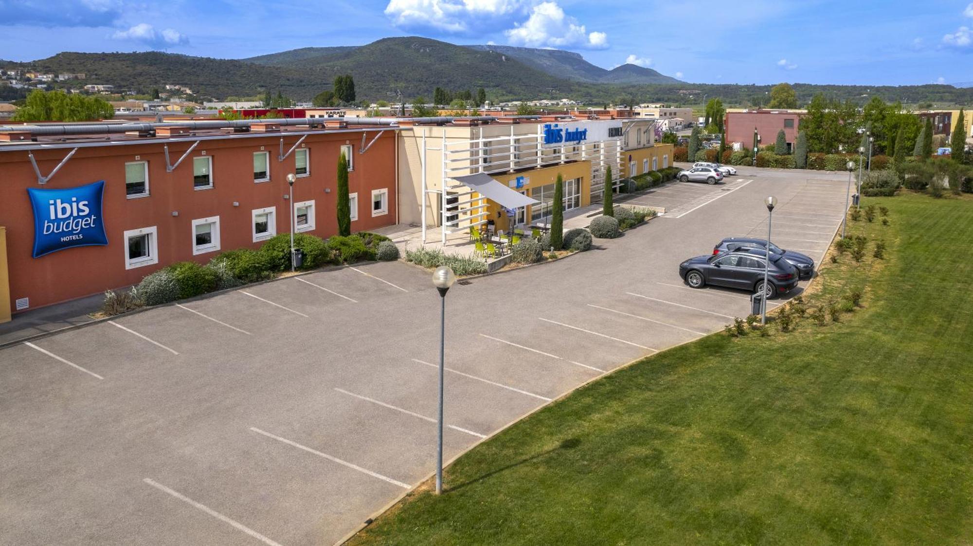 Ibis Budget Saint-Maximin Εξωτερικό φωτογραφία