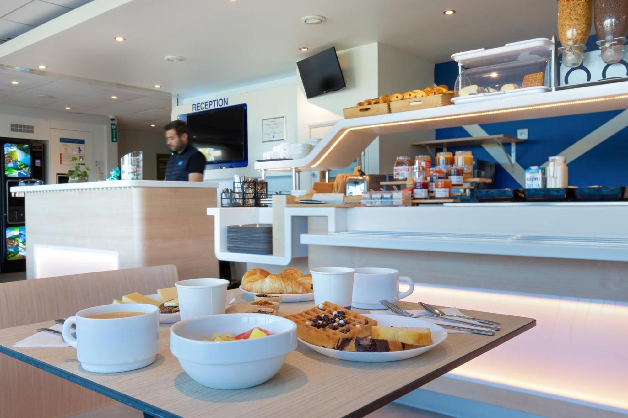 Ibis Budget Saint-Maximin Εξωτερικό φωτογραφία